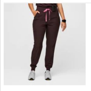 Figs scrub bottom in dark fig